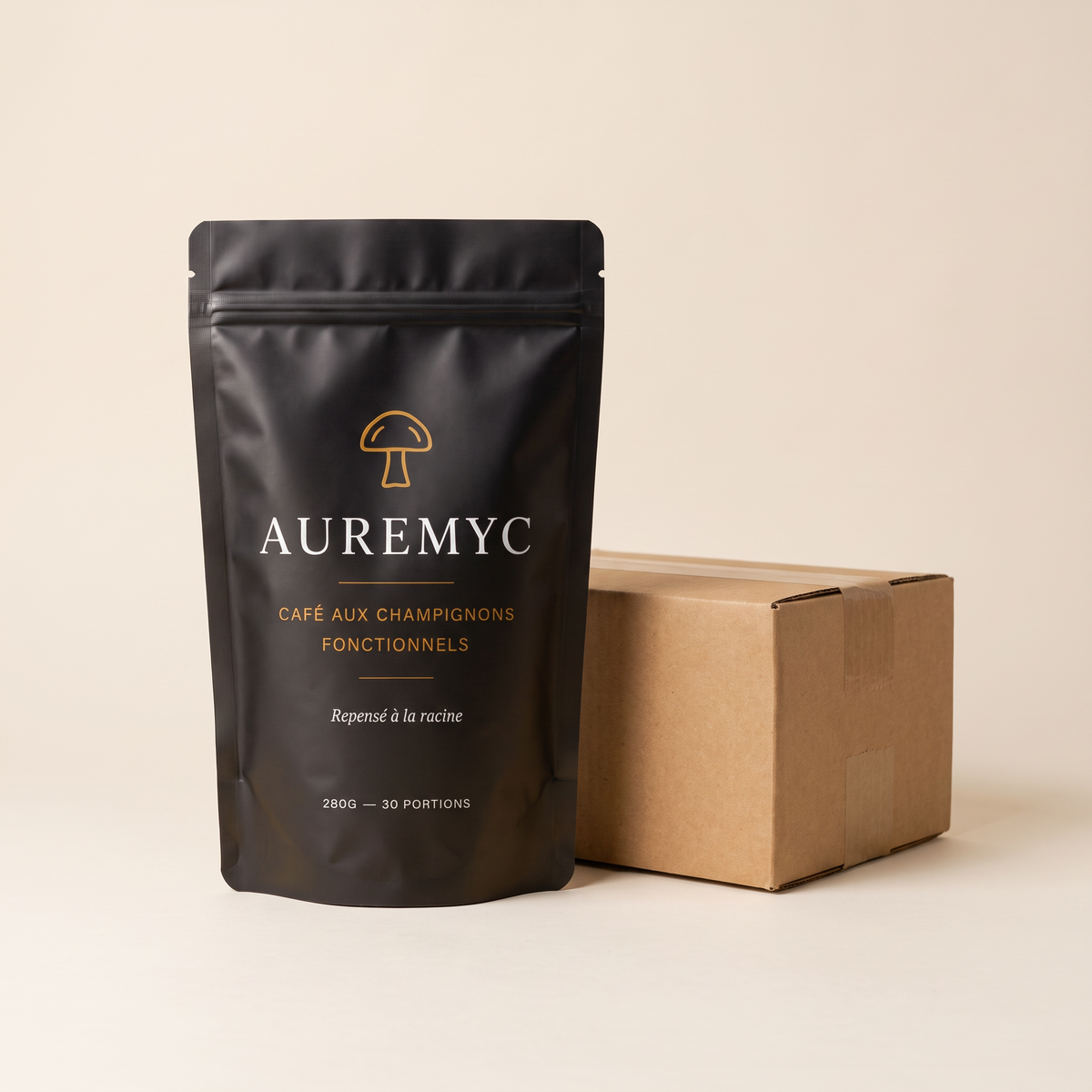 Un sachet de café aux champignons fonctionnels Auremyc avec le carton de livraison offerte